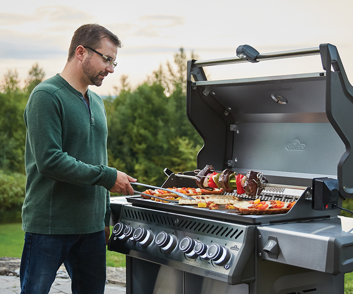 Napoleon-Grills-1 (1)